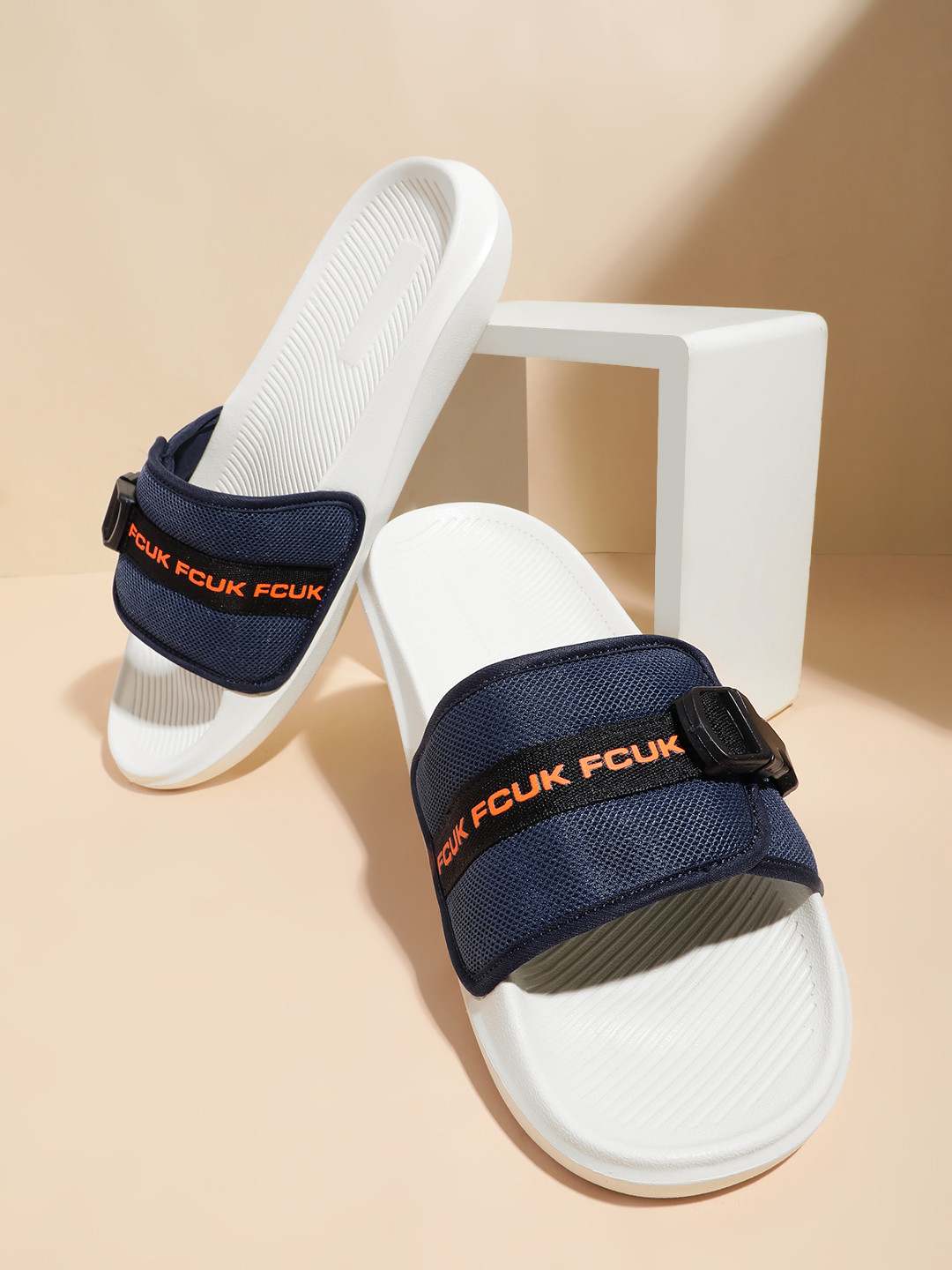 FCUK Men Colourblocked Sliders With Buckle Detail