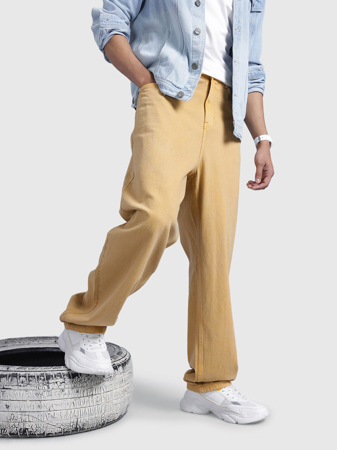 The Roadster Life Co. Men Slouchy Fit Colored Jeans