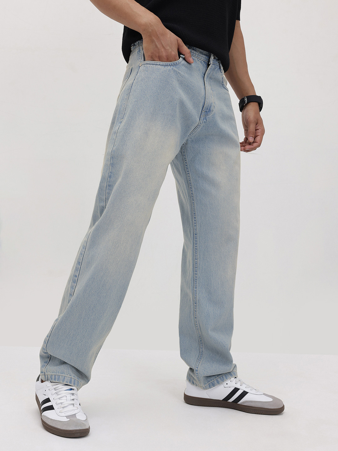 The Roadster Life Co. Men Straight Fit Vintage Wash Jeans