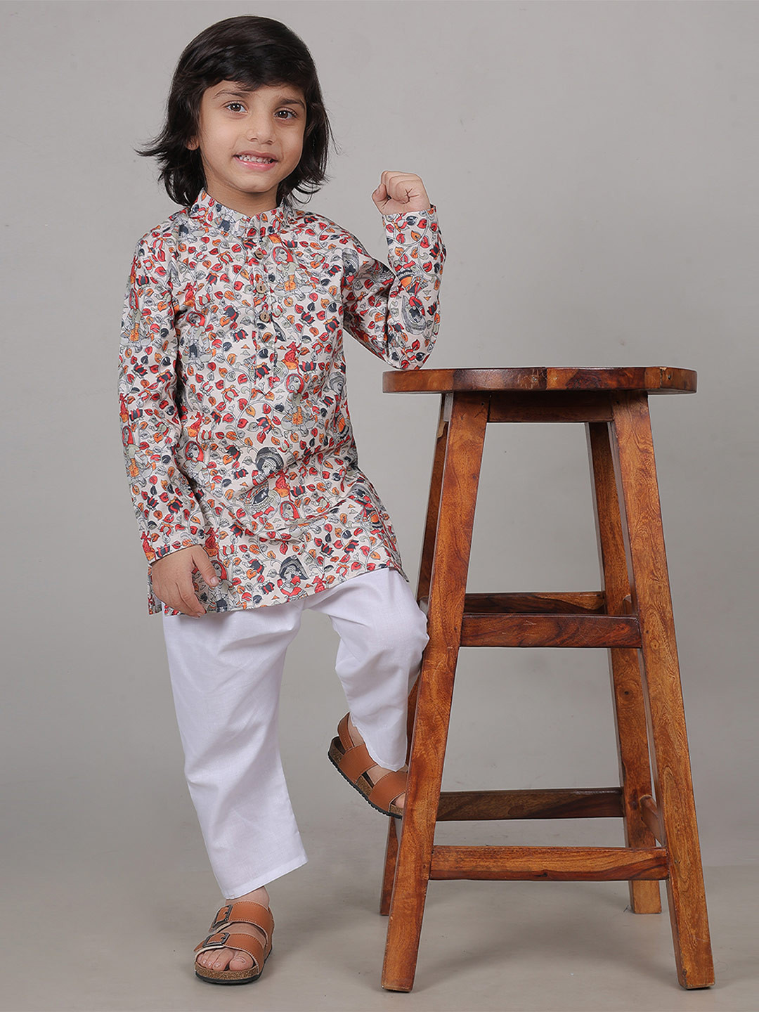 AHC Unisex Kids Floral Printed Regular Pure Cotton Kurta with Pyjamas