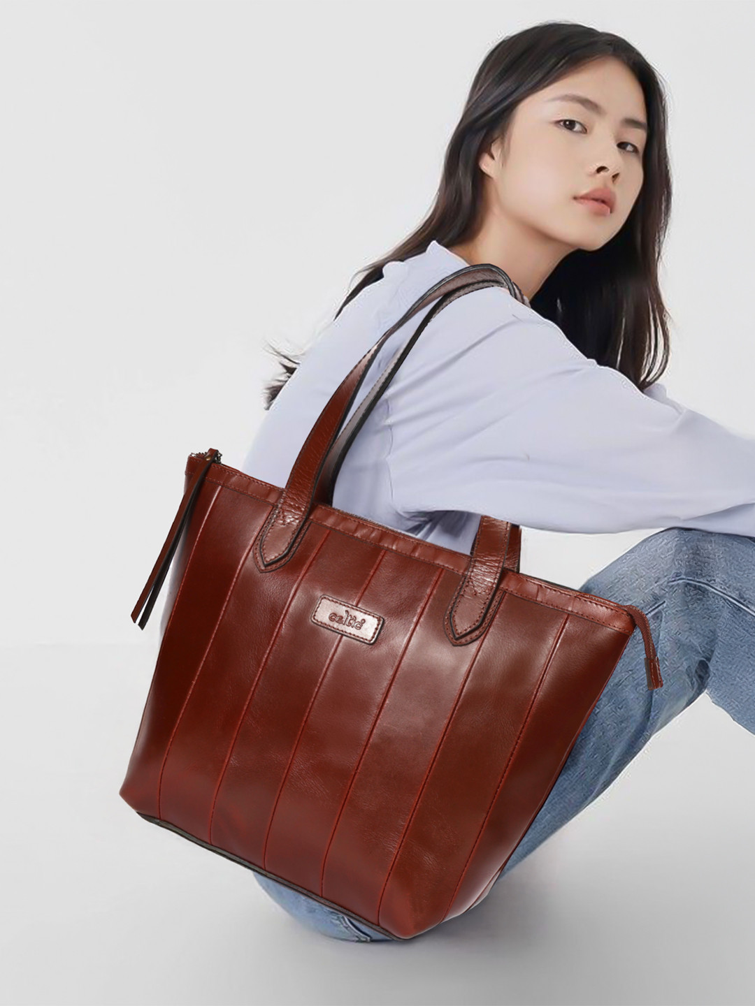 Celtic Women Brown Solid Leather Structured Tote Bag