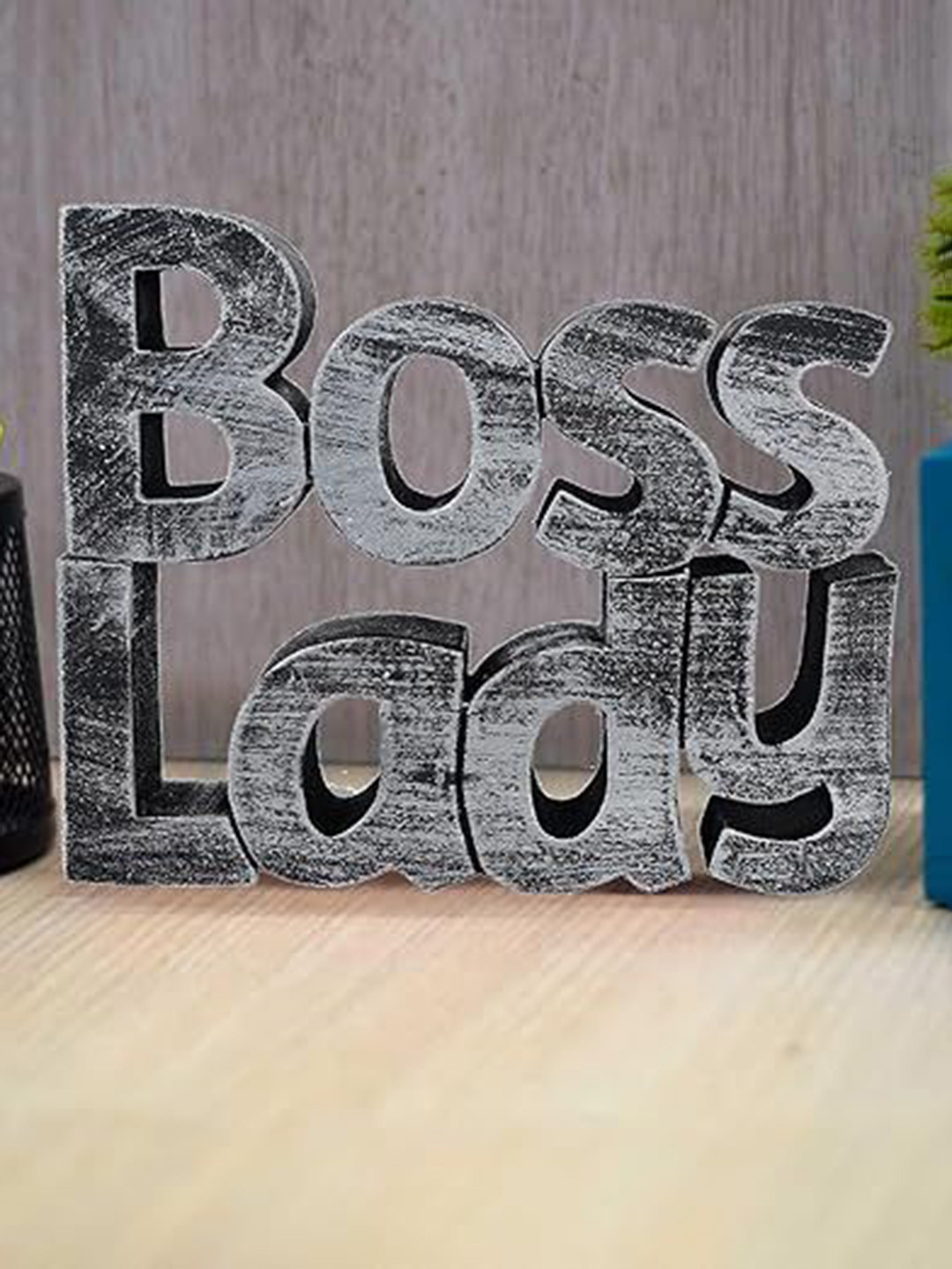 Zart Boss Lady Silver Polyresin Natural Living Room Medium Showpiece - 5 Inches