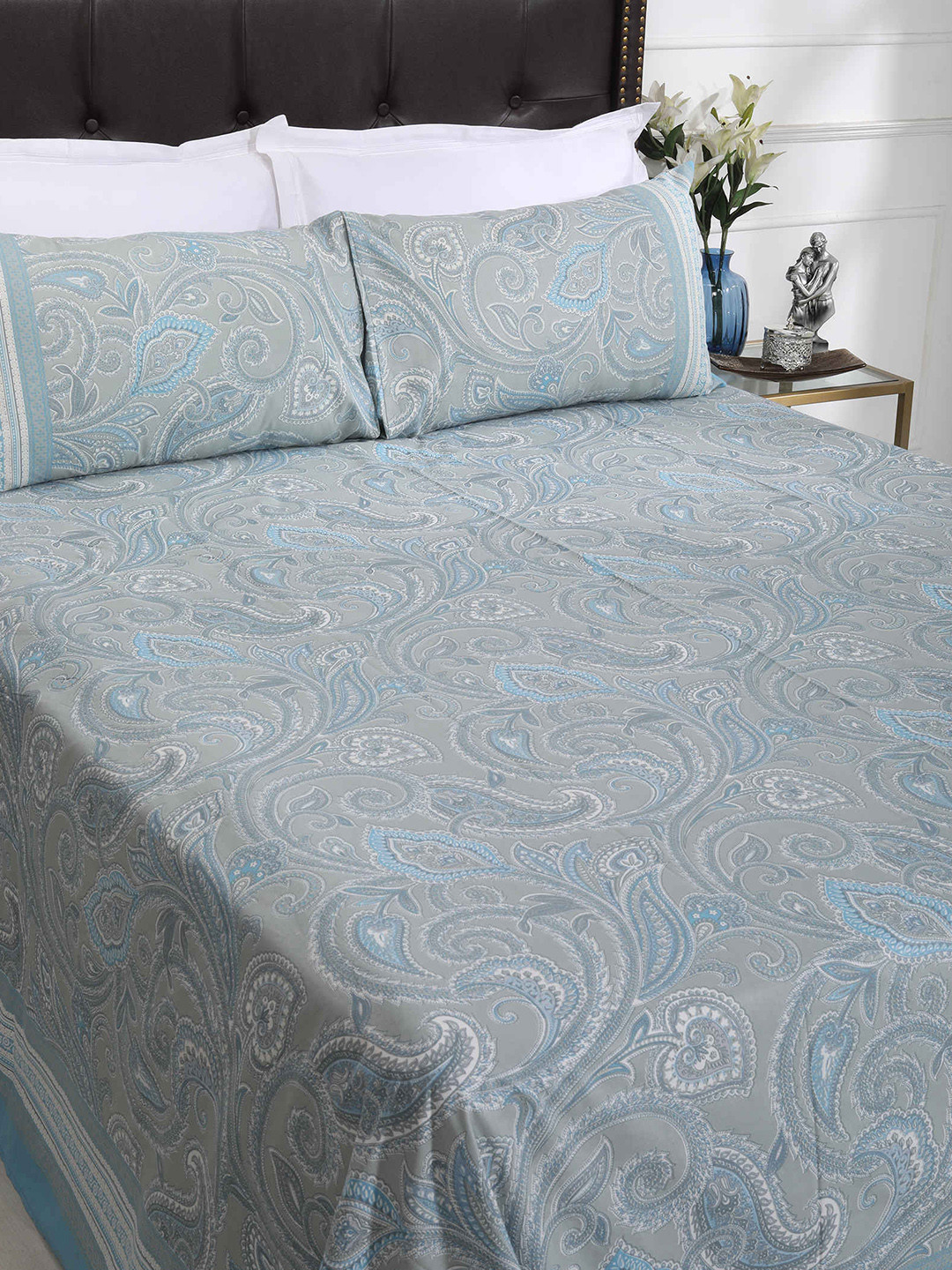 SHAHENAZ Paisley Dream Blue Floral Cotton 180 TC King Bedsheet with 2 Pillow Covers-106 x 98 inches