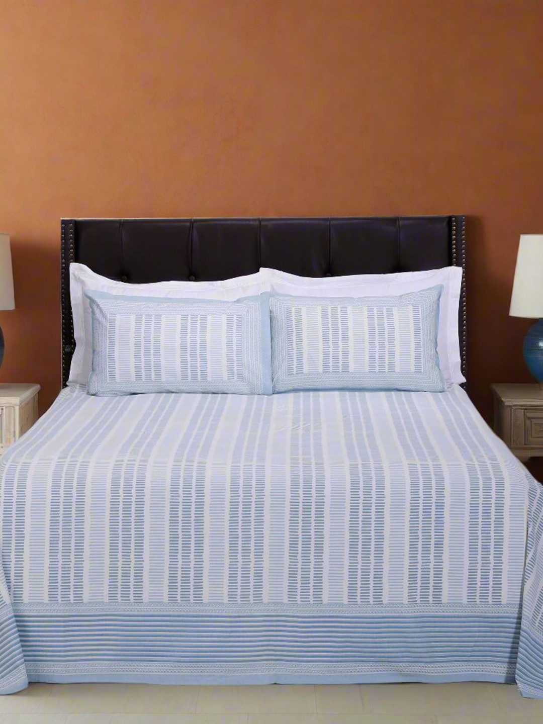 SHAHENAZ Gayatri Binary Blue Geometric Cotton 180 TC Queen Bedsheet with 2 Pillow Covers-106 x 89 inches