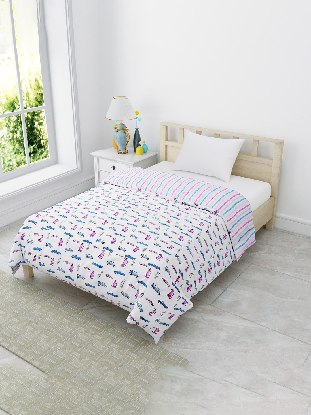 BED-SHEET.COM White & Blue Cartoon Characters Microfiber Mild Winter 300 GSM Single Bed Comforter