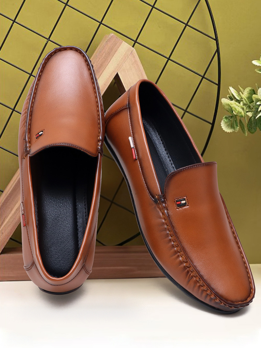 SHUAN Men Slip-on Loafers