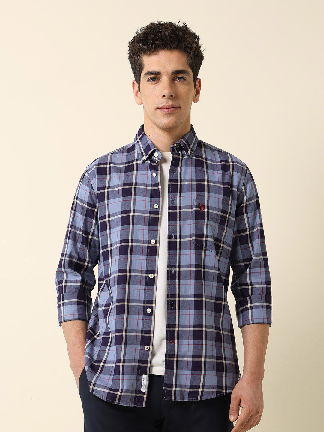 U.S. Polo Assn. Men Spread Collar Vertical Striped Cotton Tailored Fit Casual Shirt