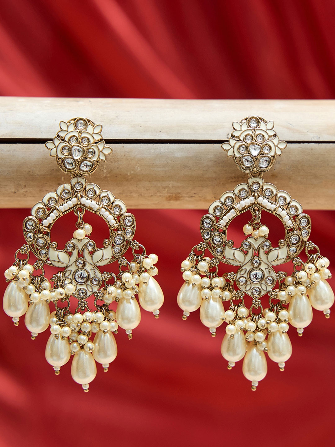 Fida Crescent Shaped Chandbalis Earrings
