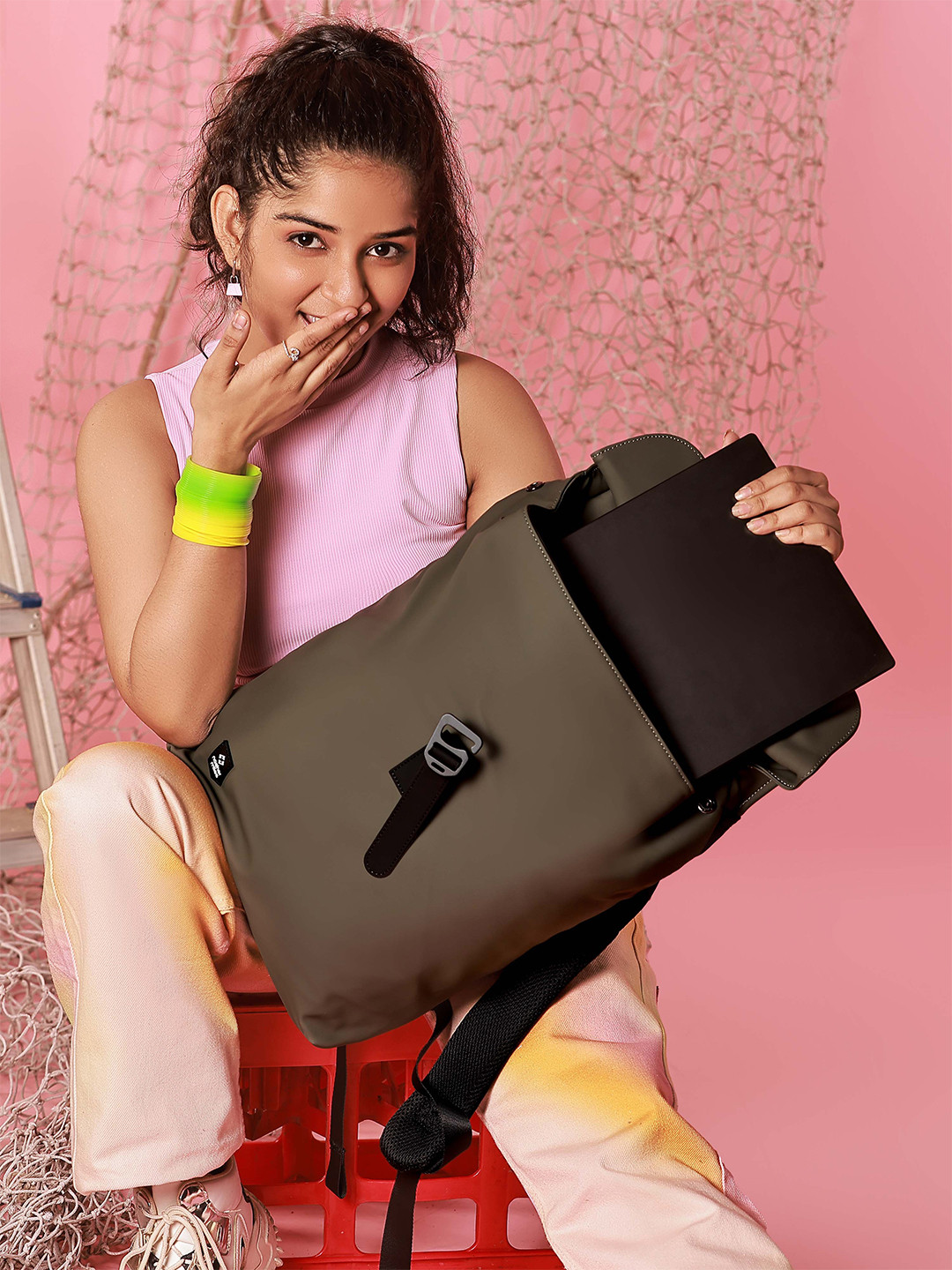 Nasher Miles Soho 25 Liters Water Resistant, Top-Open Padded Polyurethane Laptop Backpack