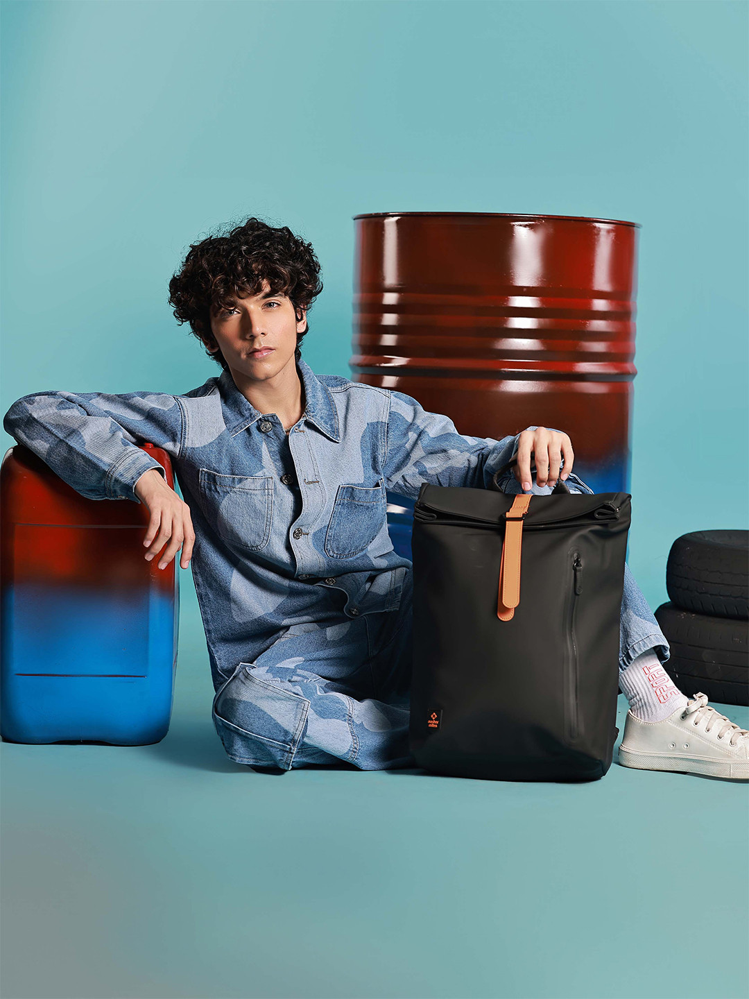 Nasher Miles Chelsea 28 L Water Resistant Top-Open Padded, Polyurethane Laptop Backpack