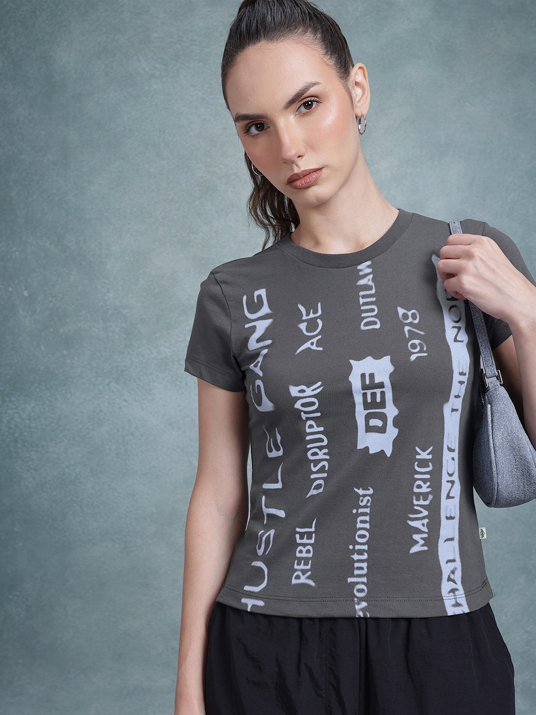 The Roadster Life Co. Printed Slim T-shirt