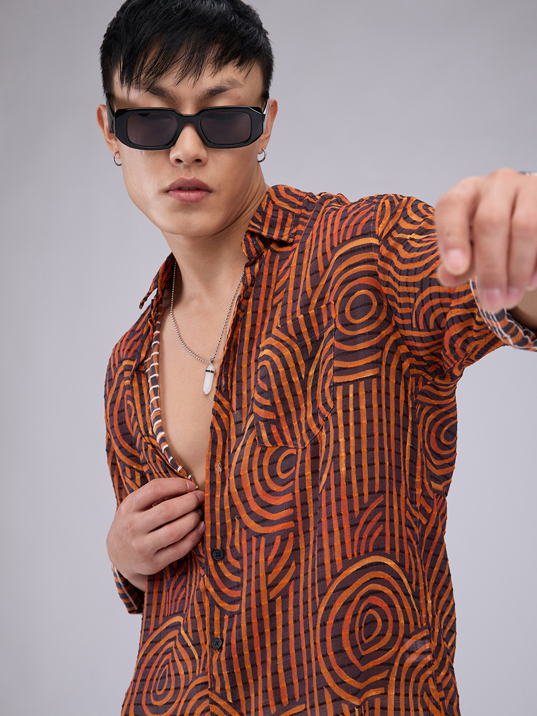 VASTRADO Phantasm Horizontal Abstract Viscose Rayon Long Sleeves Slim Fit Shirt