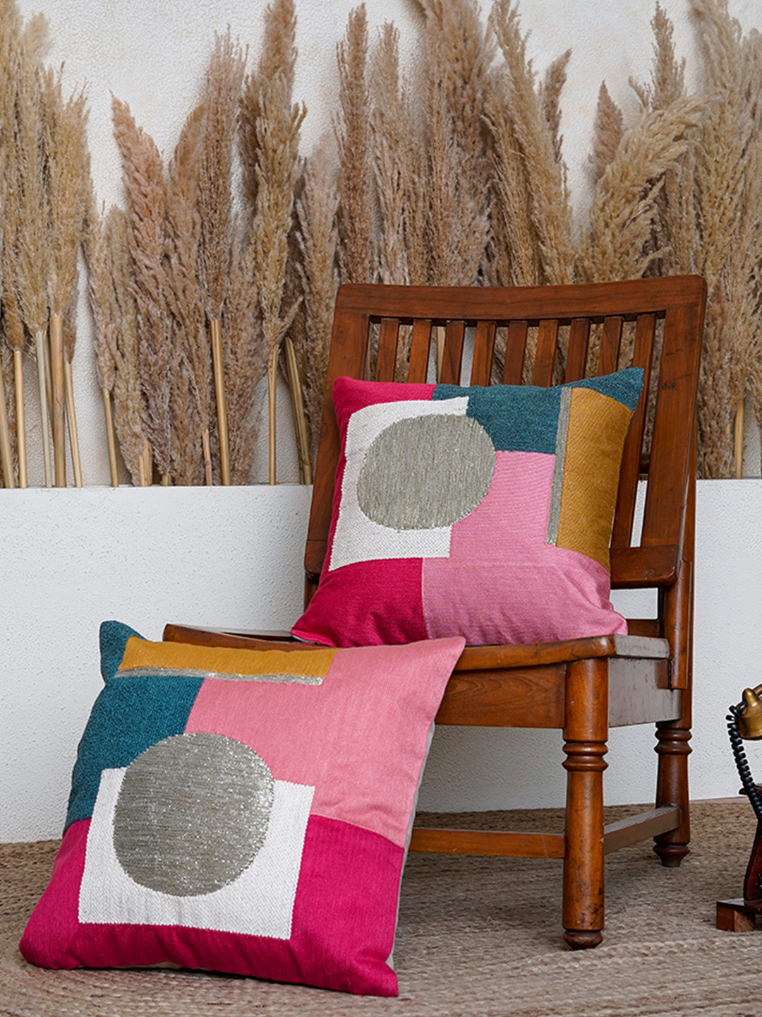 BELIHODE Set of 2 No Guidance Hand Embroidered Lumbar Cushion Cover