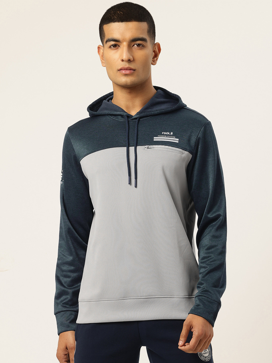 rock.it Colourblocked Hooded Sweatshirt with Printed Detail
