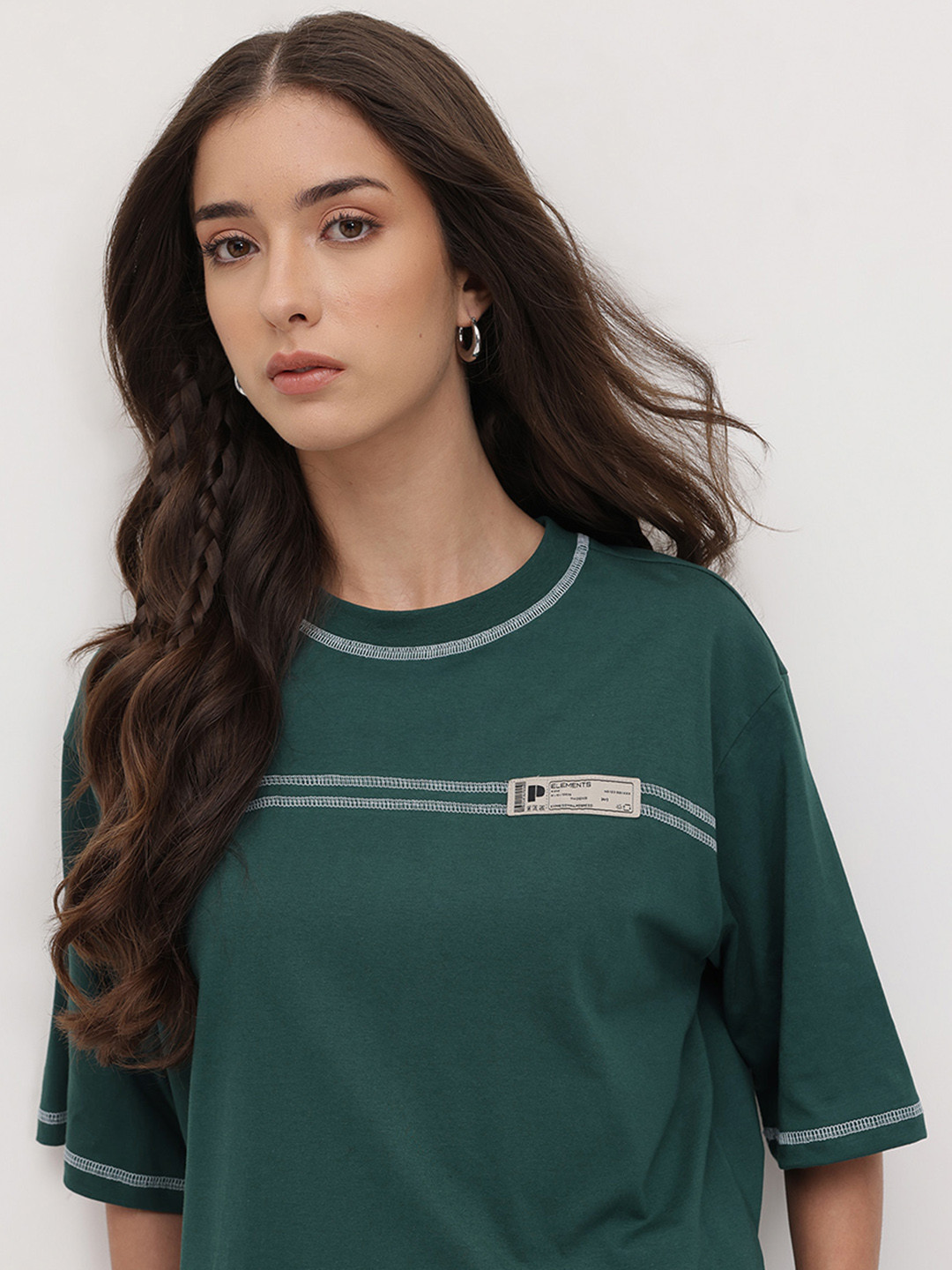The Roadster Life Co. Women Drop-Shoulder Sleeves Oversized T-shirt with Contrast Stitching