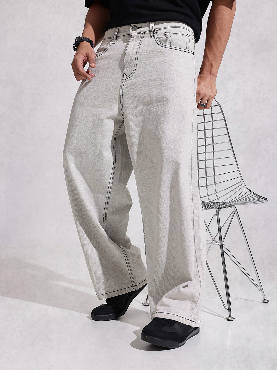 WROGN Men Pure Cotton Baggy Fit Jeans