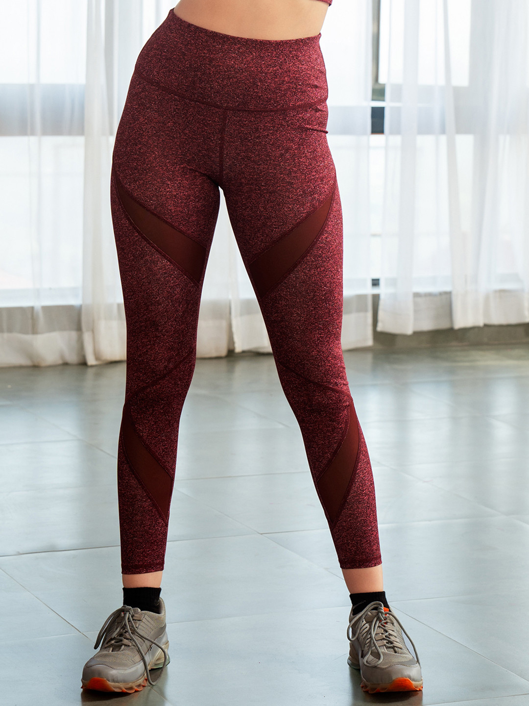 Soie Women High Rise Ankle Length Tights with Mesh Panel and Quick Dry