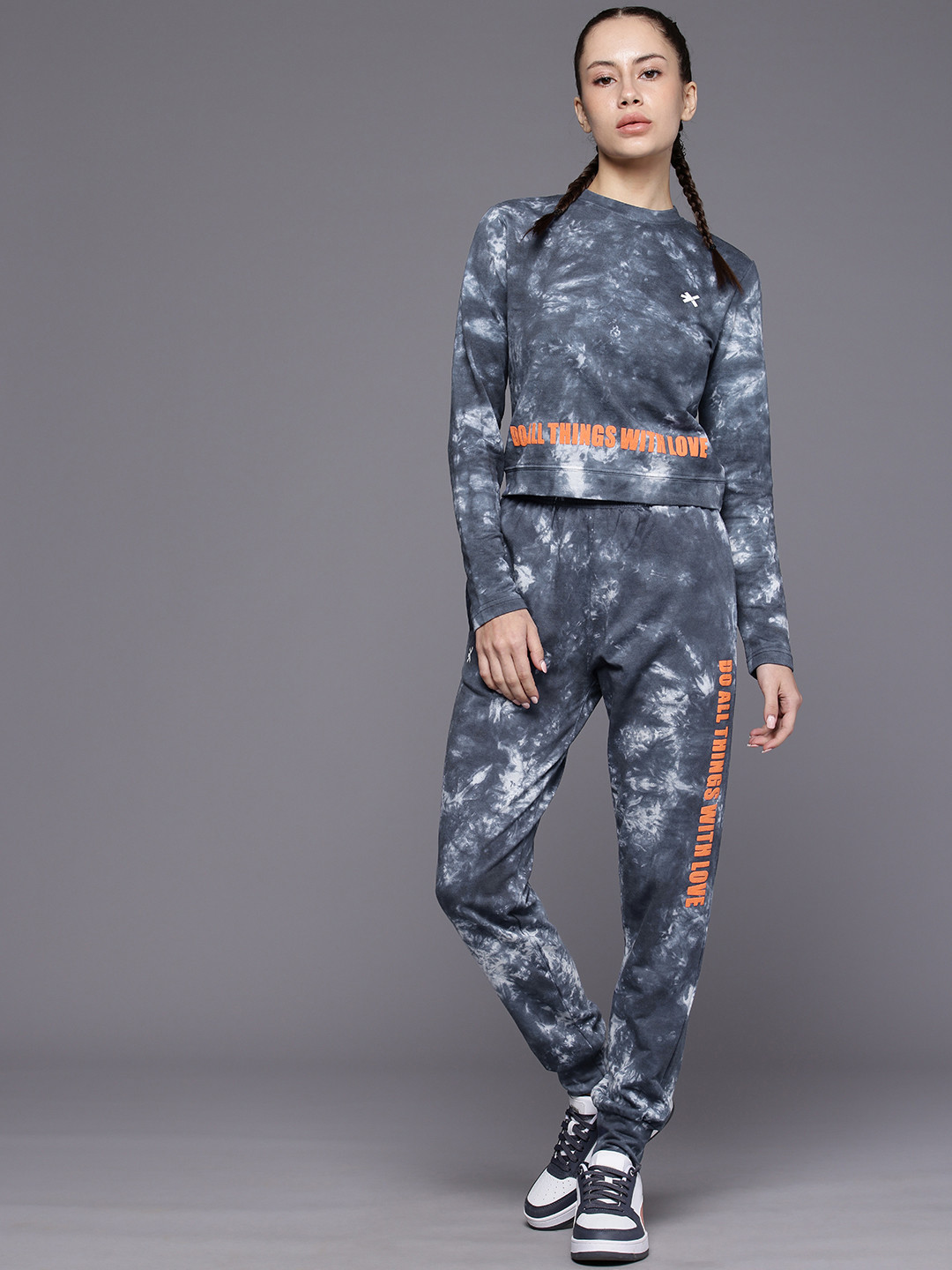 HRX by Hrithik Roshan Tie & Dye Printed Sweatshirt & Joggers