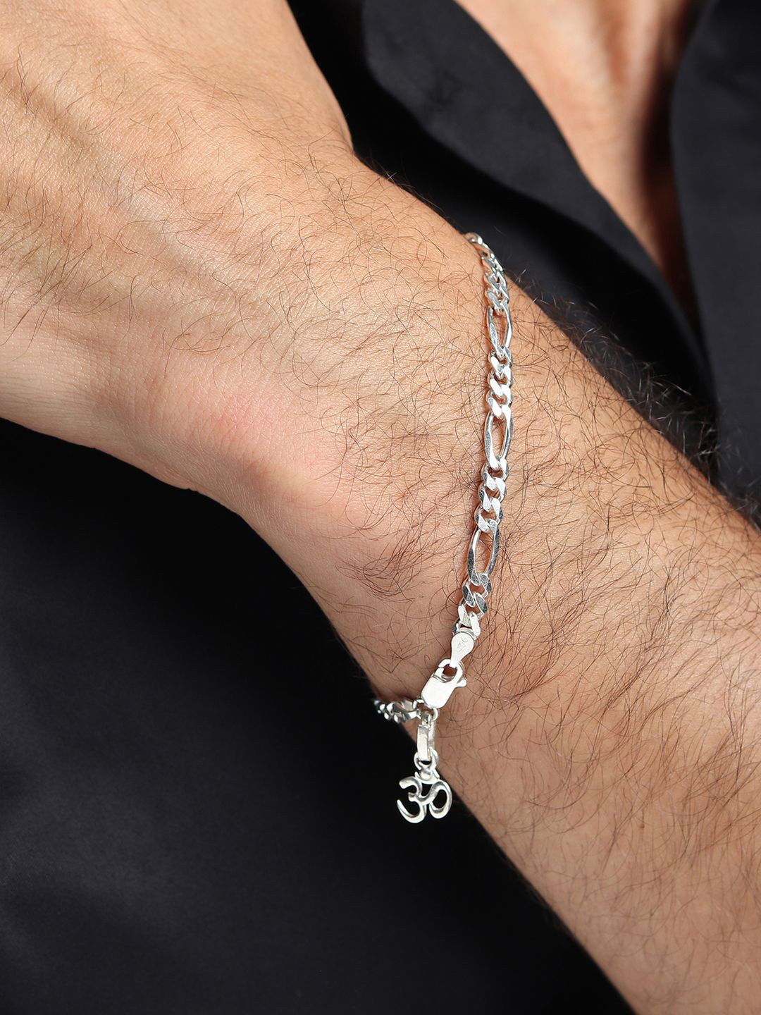 AKSHAT SAPPHIRE Men 925 Sterling Silver OM Symbol Pendant Link Bracelet