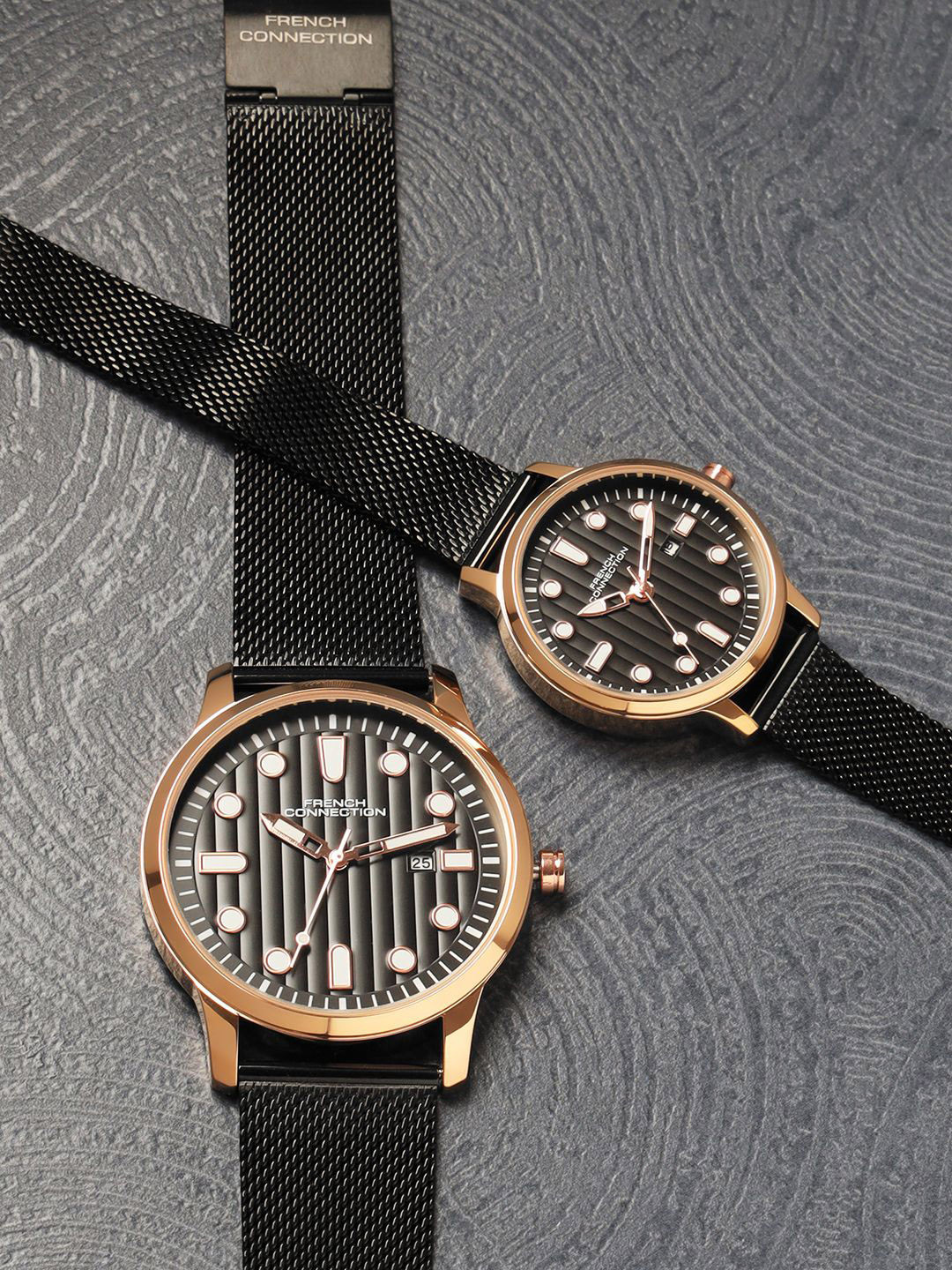 Unisex Pack Of 2 Textured Dial Reset Time Analogue Couple Watch FCN080BM