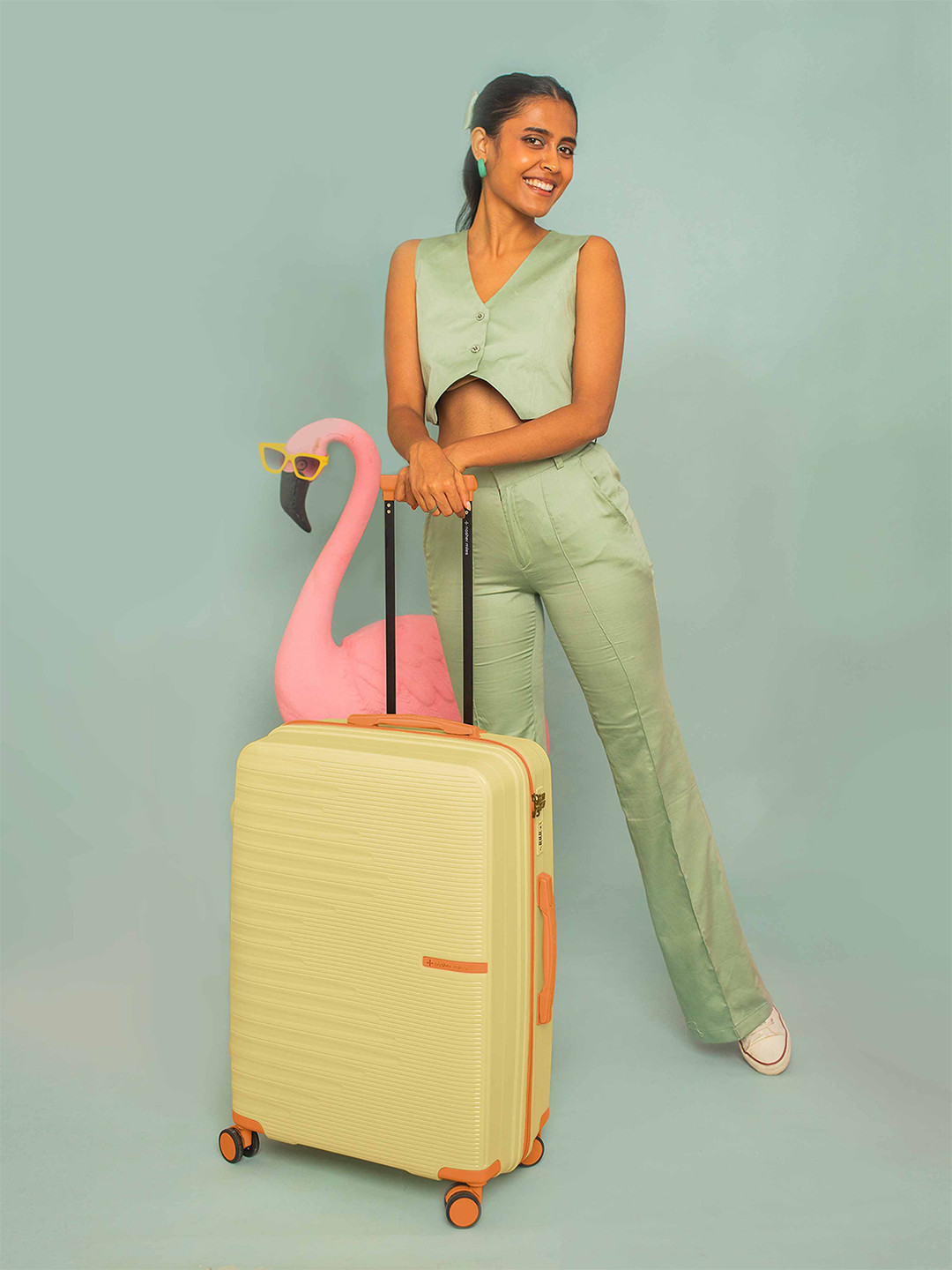 Nasher Miles Havelock Polypropylene TSA Lock Medium Cream Trolley Bag - 24 Inch (65 cm)