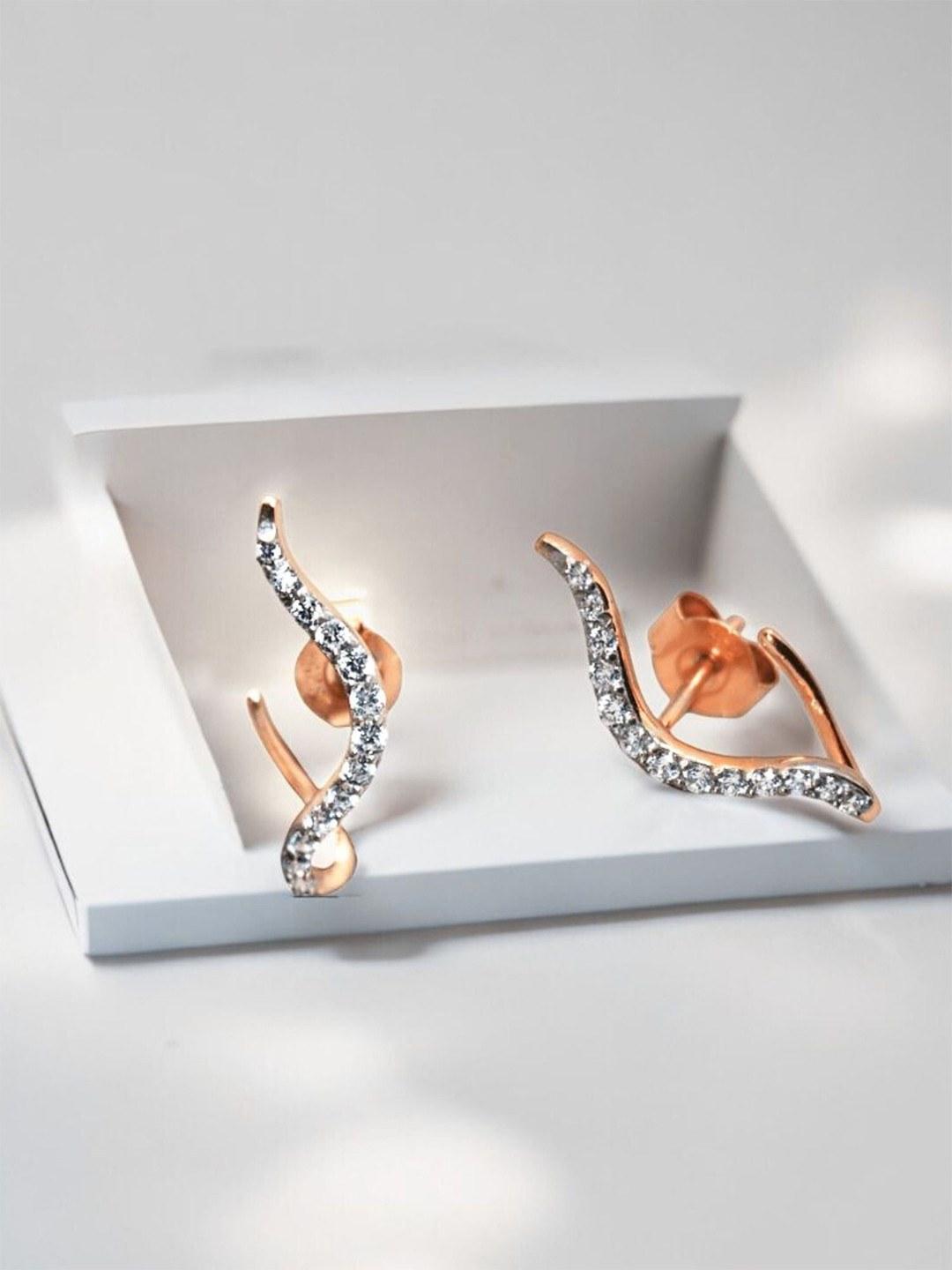 Luxevogue 925 Silver Wave Cuff Rhodium Gold Plated Rose Gold Earrings