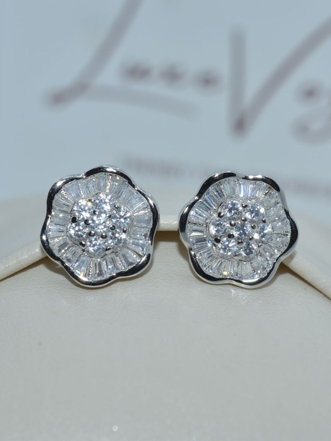 Luxevogue 925 Pure Sterling Silver Floral Stud Earrings with Rhodium Plating