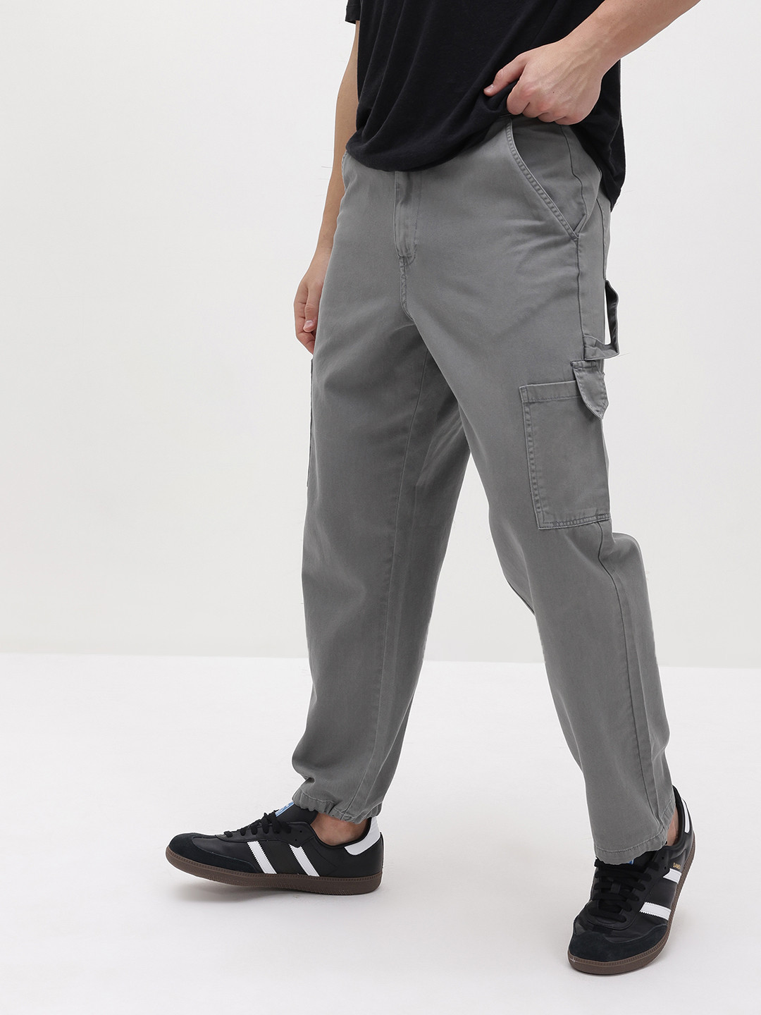 The Roadster Life Co. Men Toggle Hem Relaxed Fit Cotton Cargos