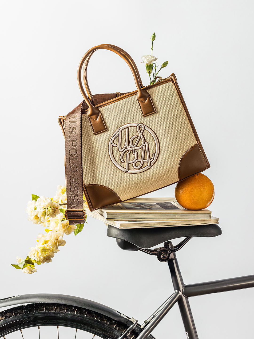 U.S. Polo Assn. Women COCCO Premium PU Tote Bag