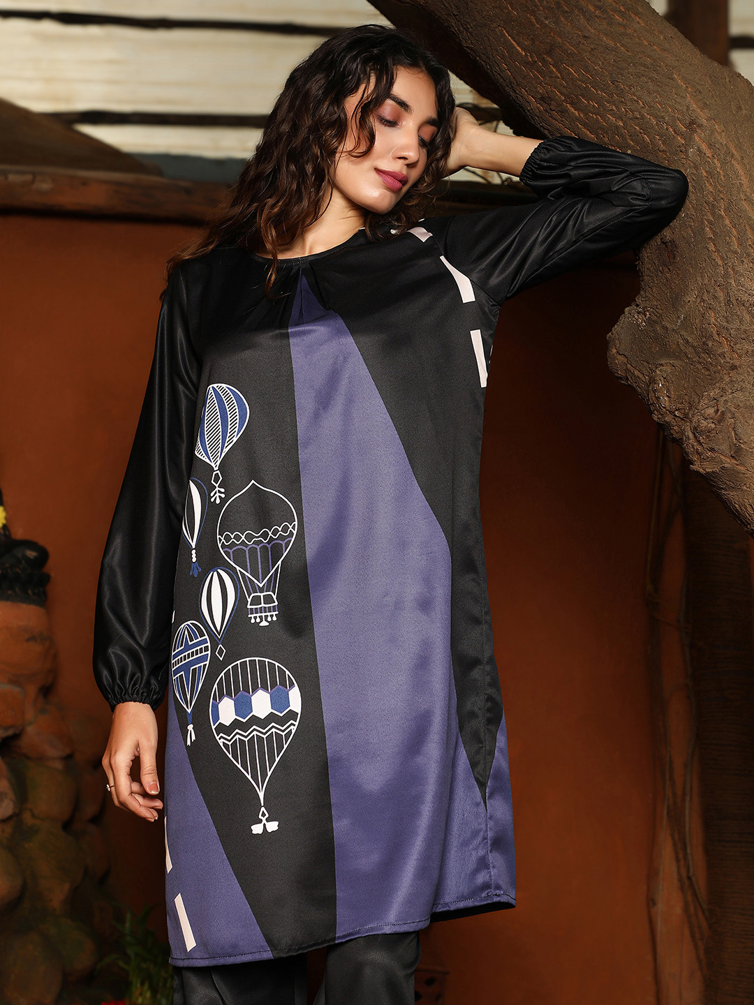 QISSA Printed Kurta Trouser Set