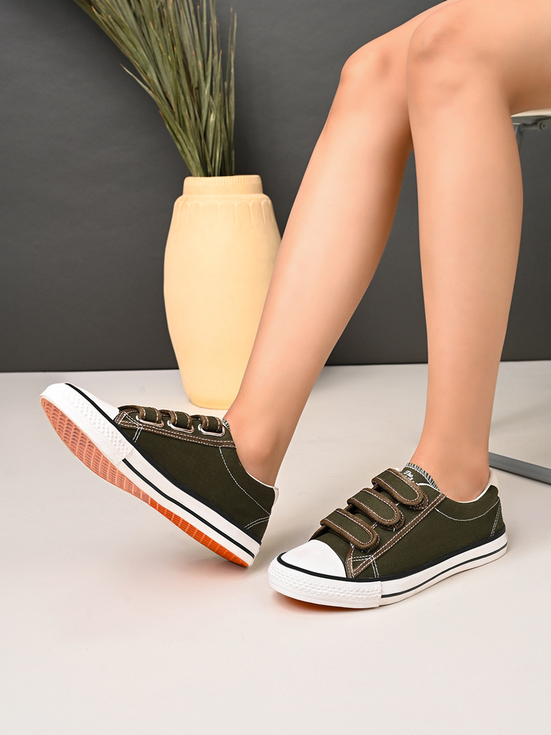 The Roadster Lifestyle Co. Women Lightweight Colorblocked Velcro Casual Sneakers