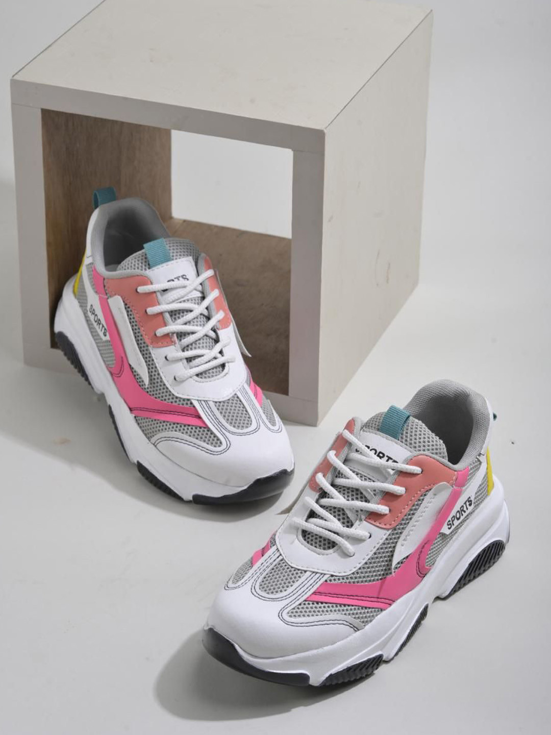 Stylestry Women Sneakers