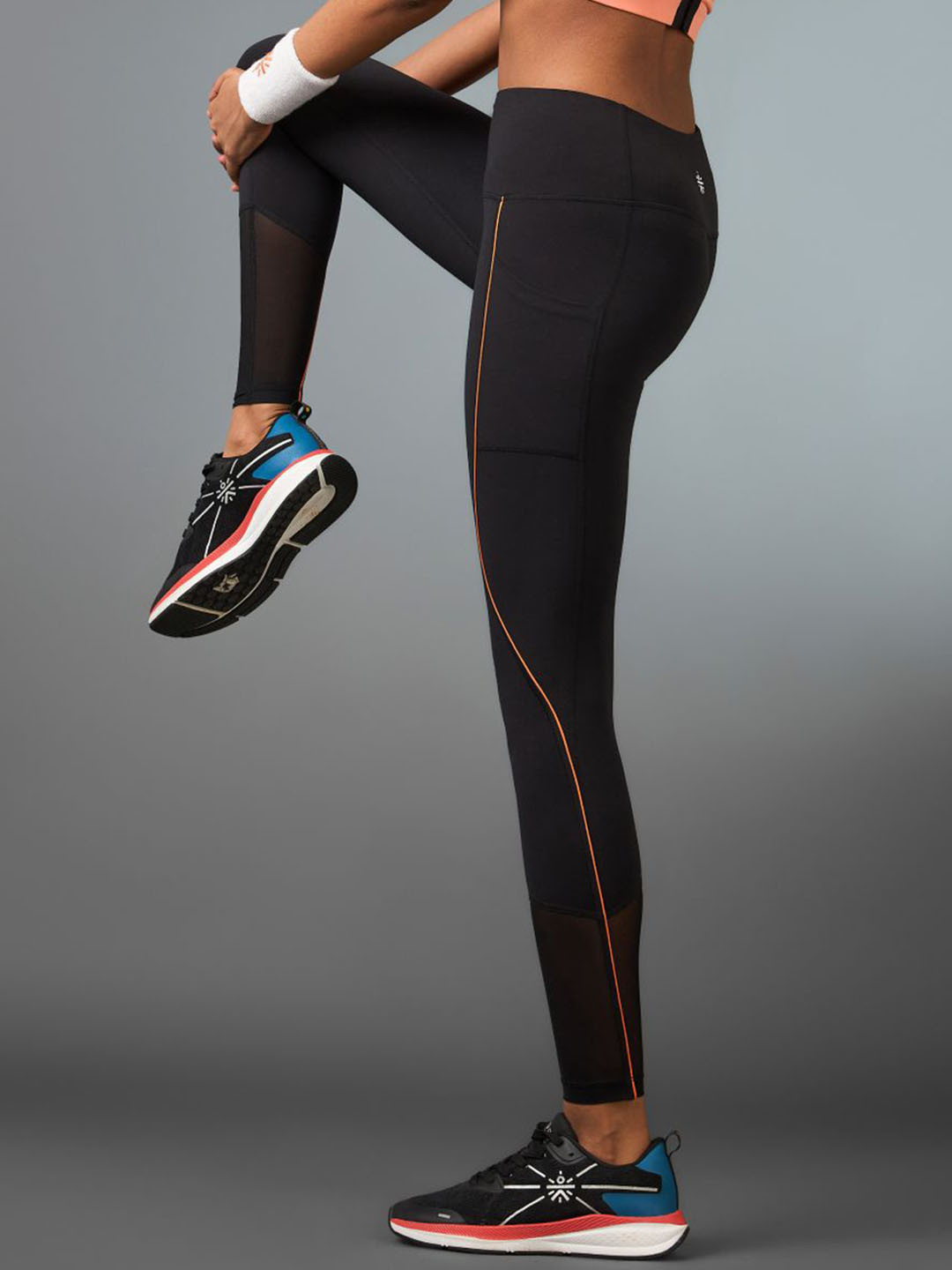 CULT Women's Black Pace Up Running COMFlex Tights