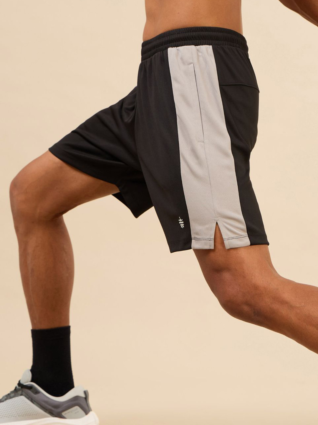CULT Men Black Flex Shorts