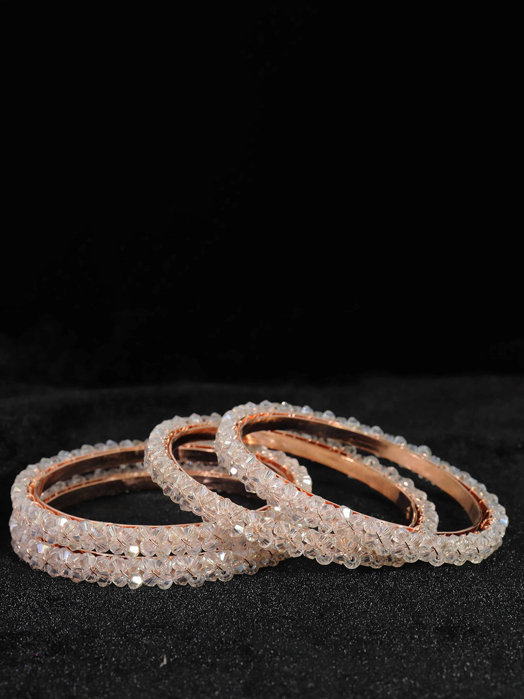 ZULKA Set of 4 Alloy Base White Pearls Bangles