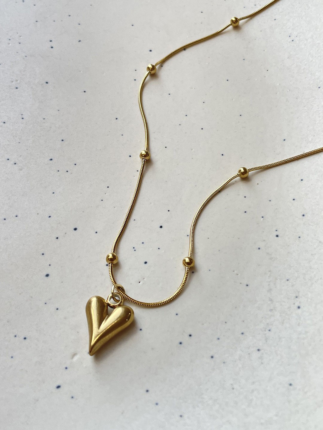 ISHKAARA Gold Plated Stainless Steel Heart Chain