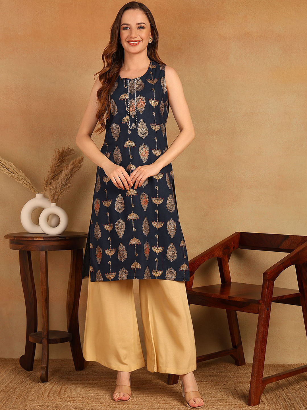 GULABI LEAF Round Neck Ethnic Motifs Printed Straight Cotton Kurta