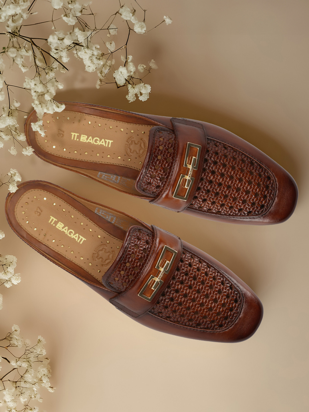 BAGATT Women Amalia Leather Woven Design Mules