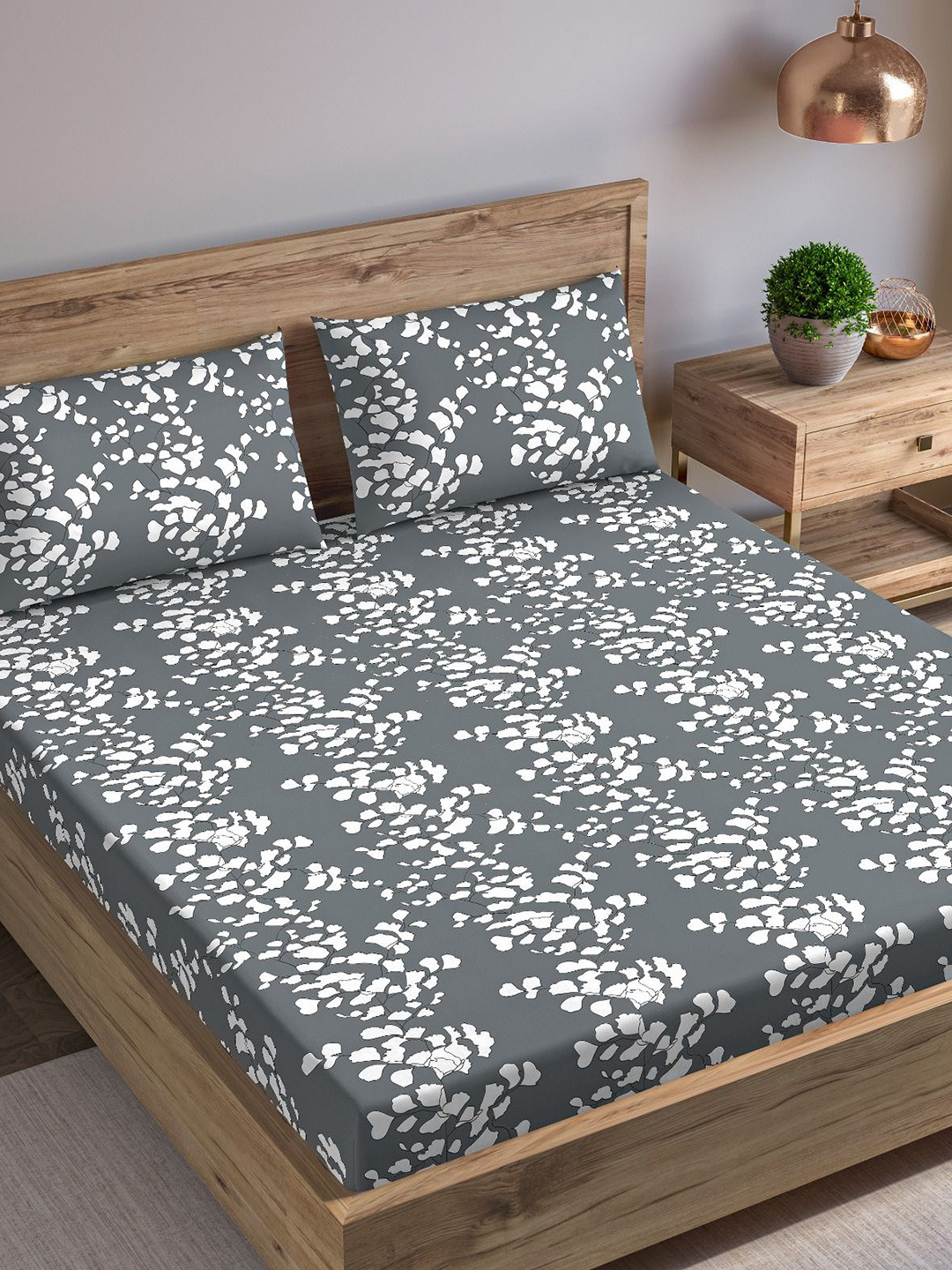 Trance Home Linen Grey Abstract Cotton 200 TC Fitted King Fine Bedsheet with 2 Pillow Covers-78 x 72 inches