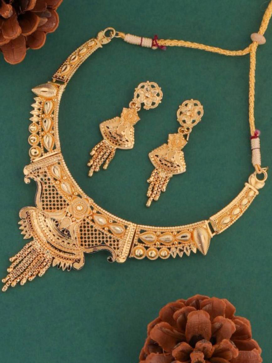 Jizshou Gold Plated Jewellery Set