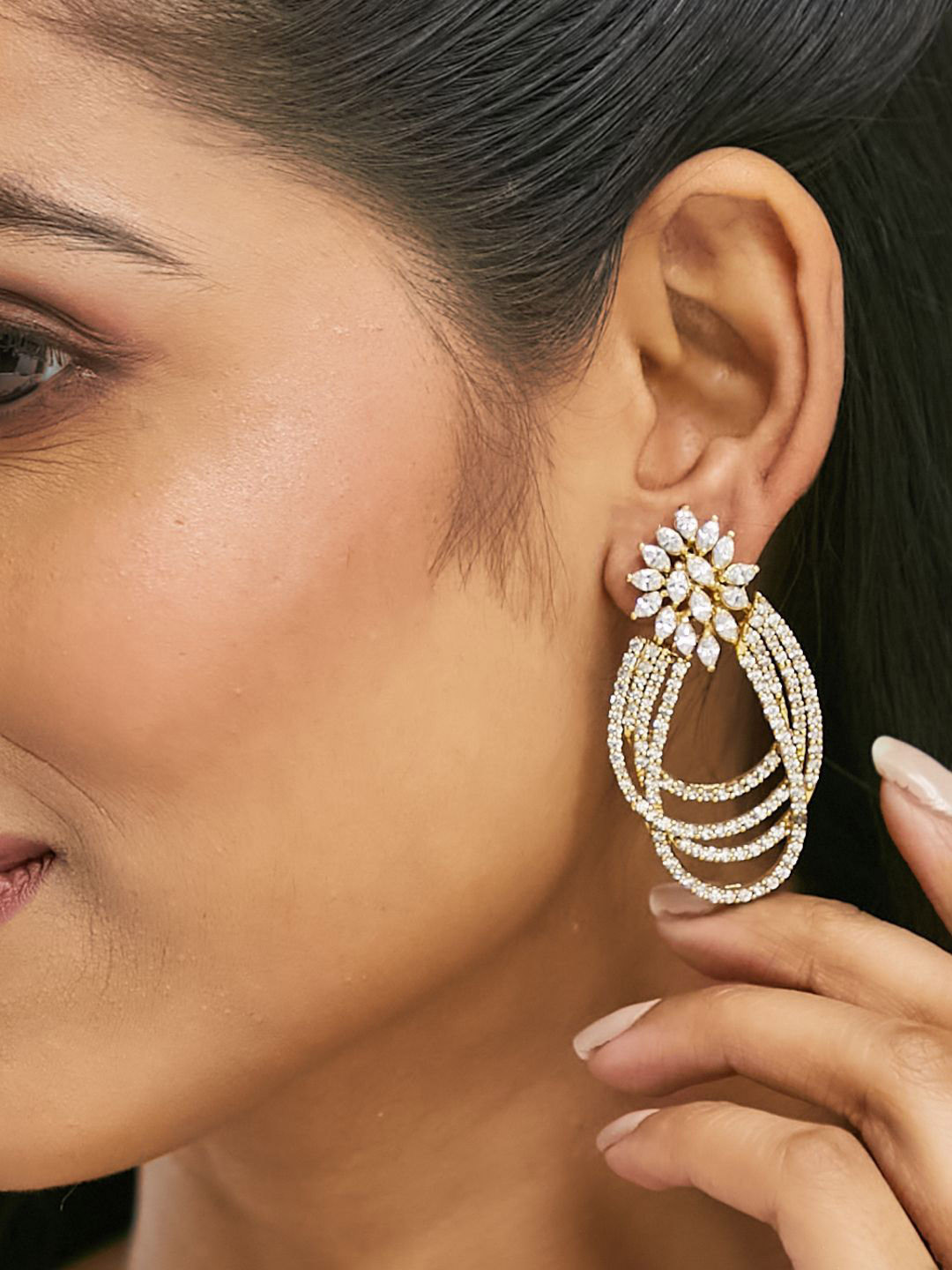 Nuyug  22K Gold-Plated Floral Motif Zircon Studded Teardrop Shape Elegant Dangler Earrings