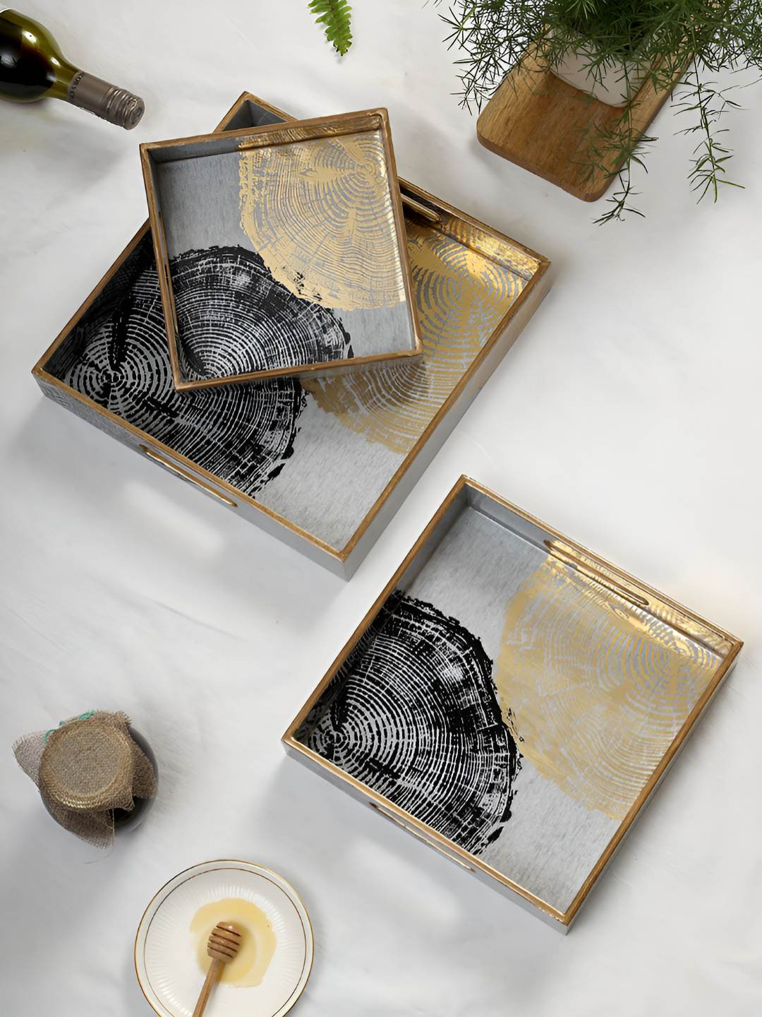 DULI Silver-Toned and Goldtoned 3 Pieces Abstract Printed Wooden Serving Tray