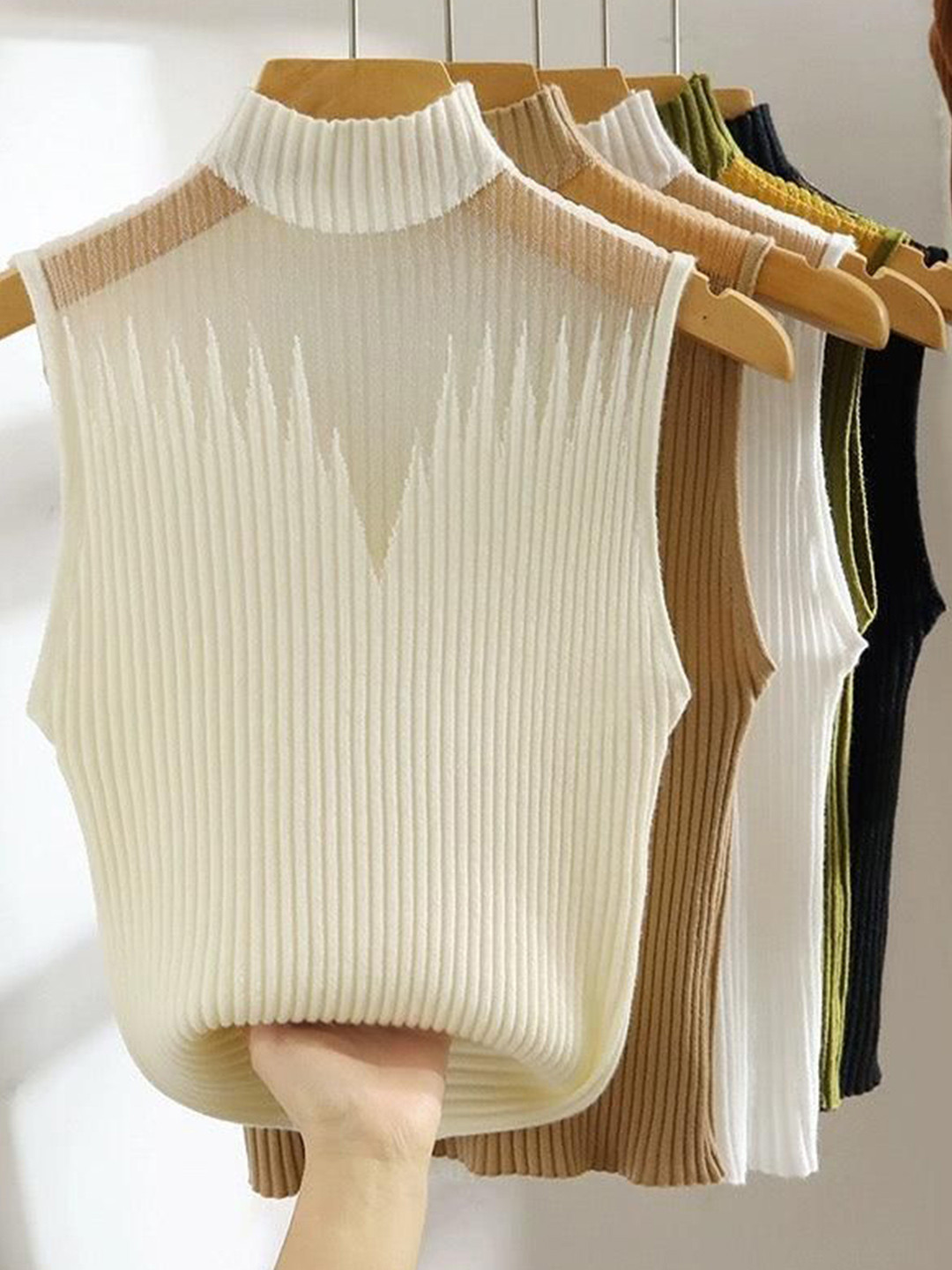 Miss Mosa By Akanksha  White Women Phoebe Statement Summer Tank Top