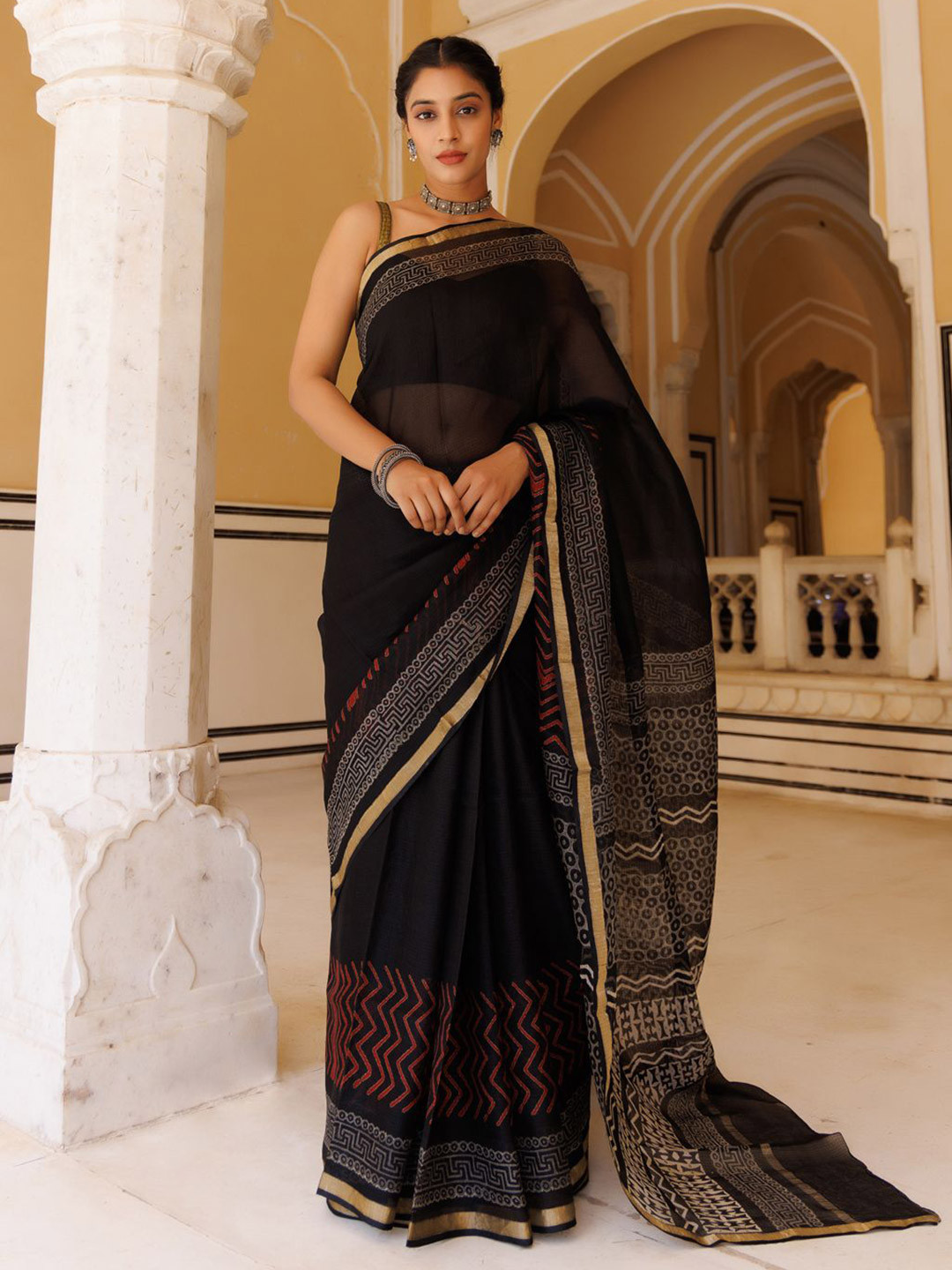 Geroo Luxe Black Zari  Kota Saree