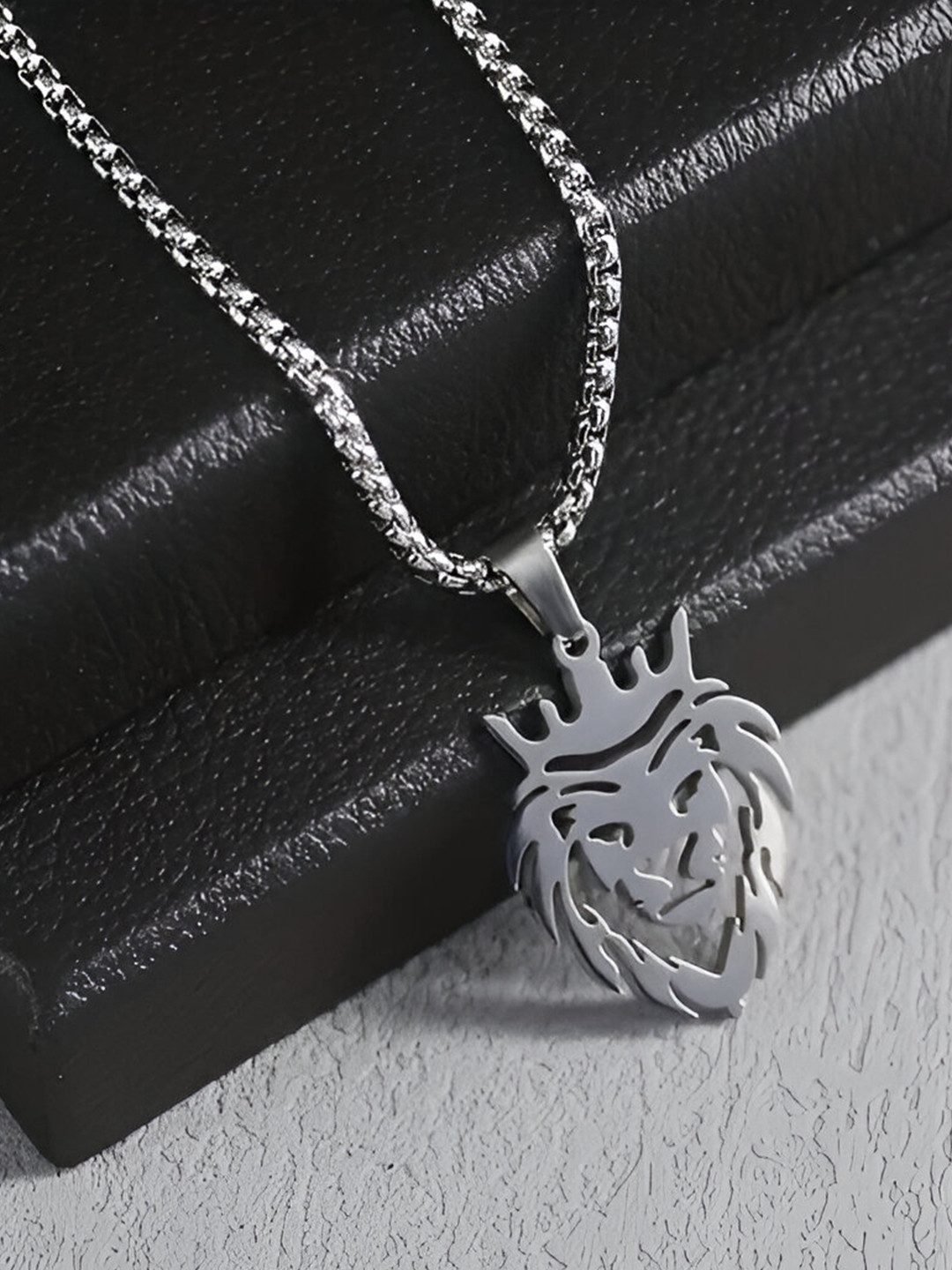 Minprice Silver-Plated Animal Shaped Pendants with Chains