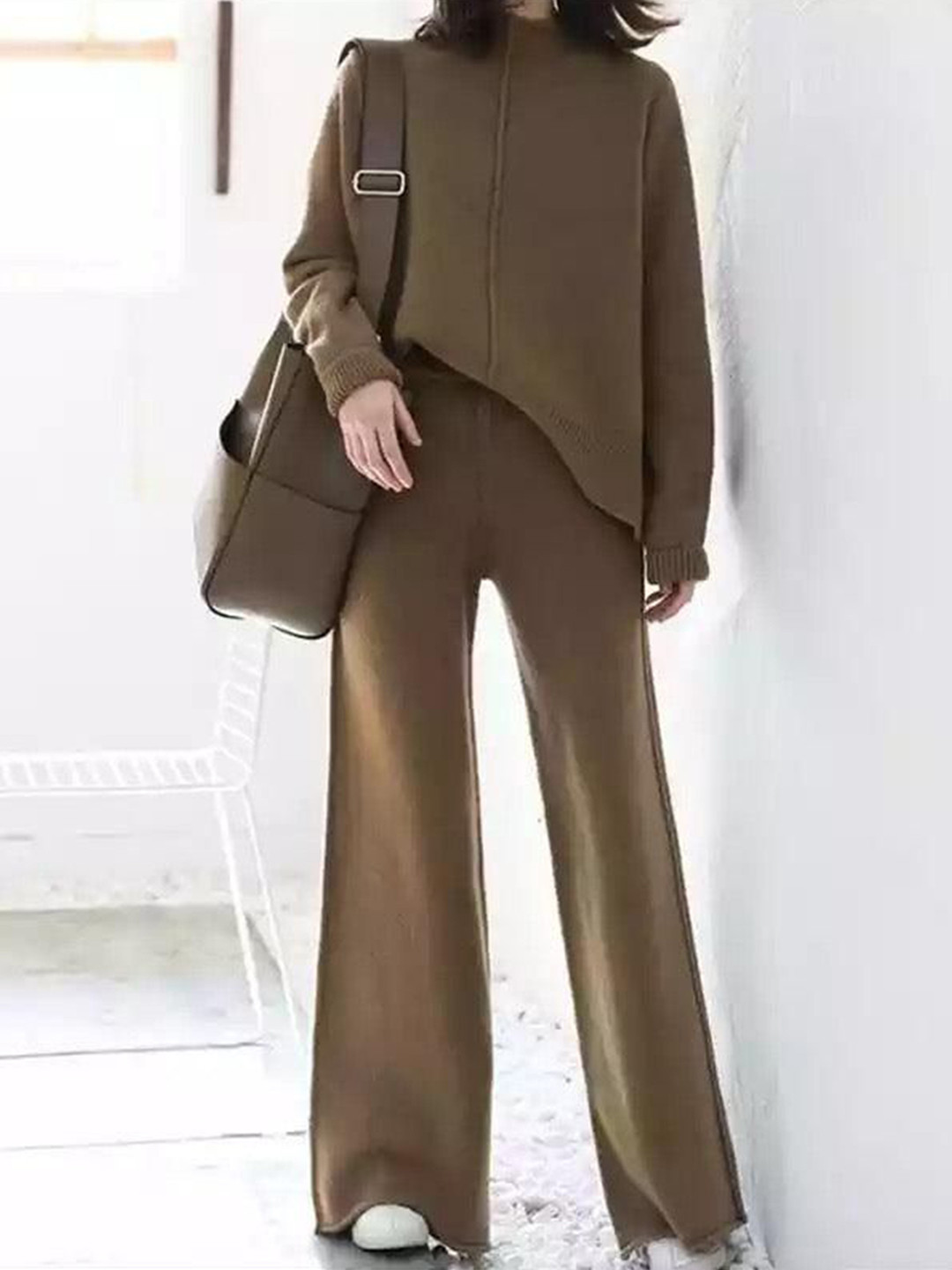 Miss Mosa By Akanksha  Brown Hollis Statement Winter Coord Set- Tracksuit