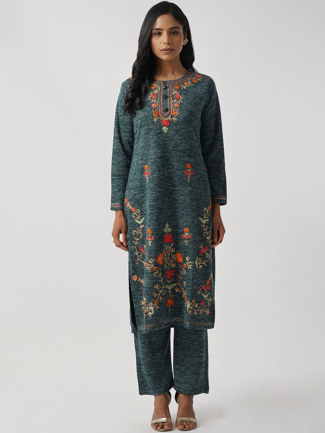 Tahiliya Azure Blue Wool Embroidery Kurta Set