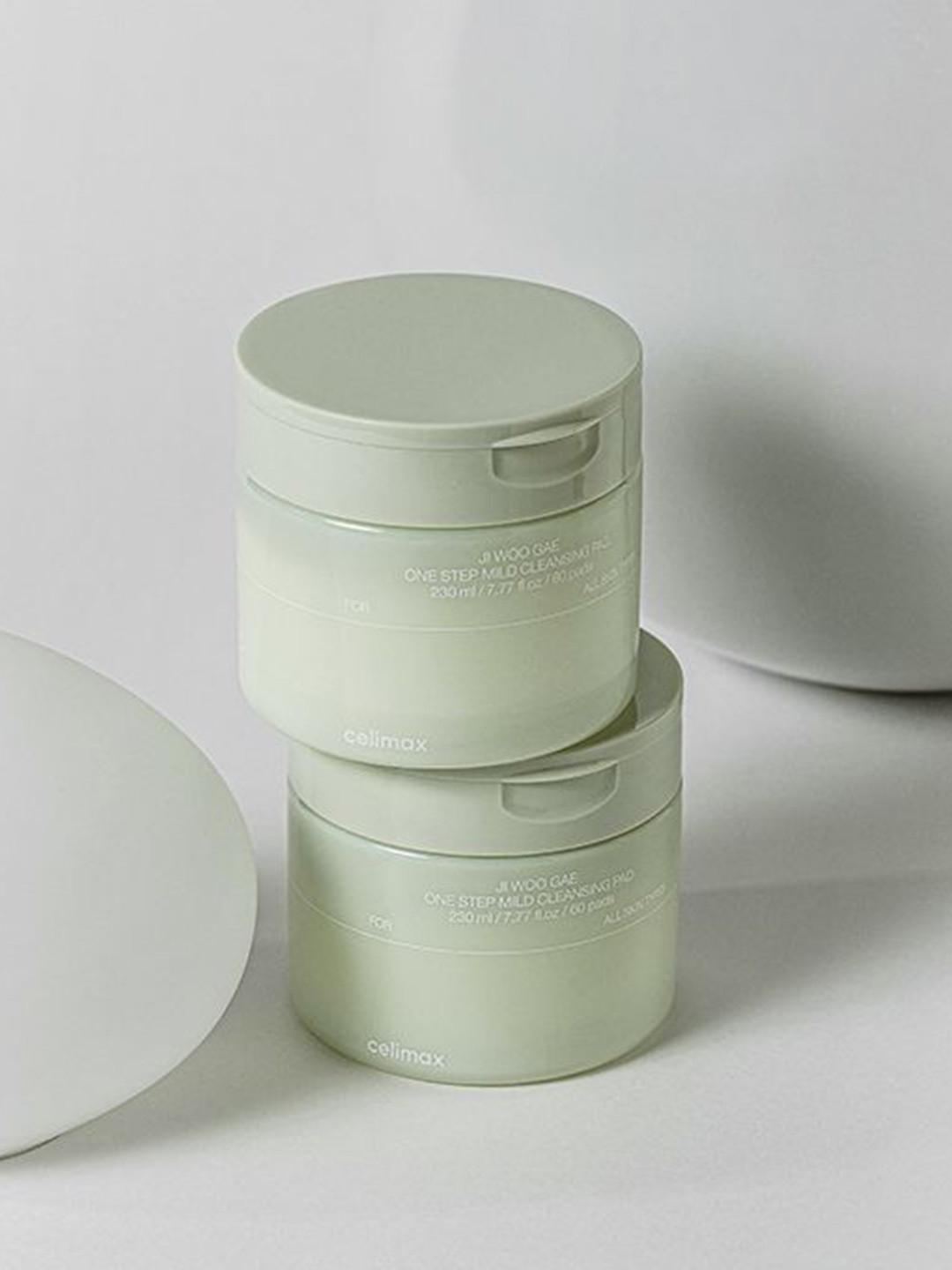 Celimax Ji Woo Gae One Step Mild Cleansing Pad with Cica for Makeup Removal - 225ml