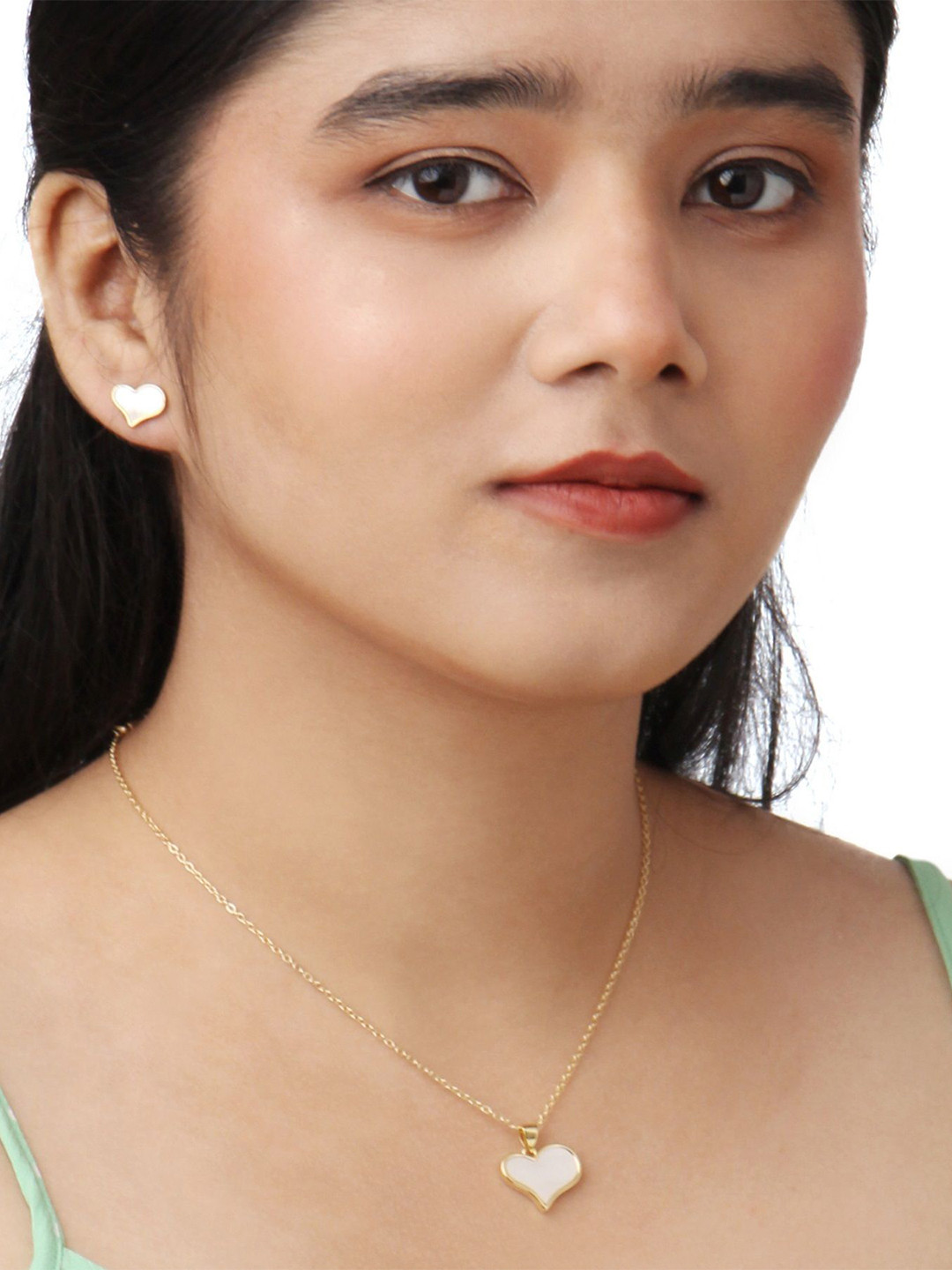 Kord Store Gold-Plated Mother Of Pearl Stone Studded Jewellery Set