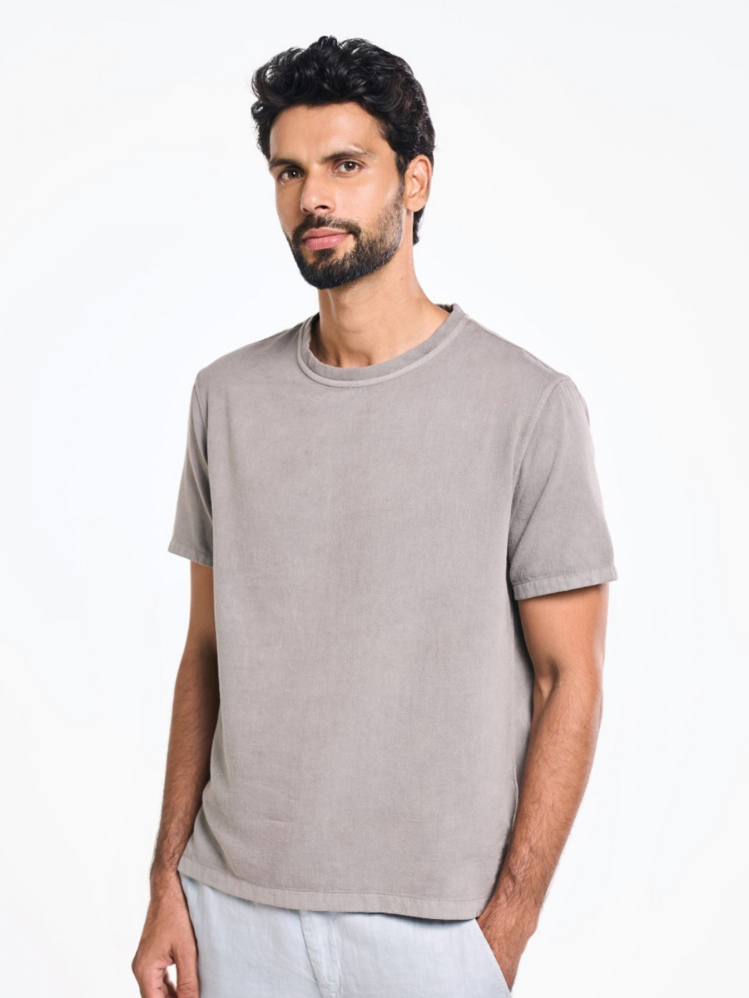 Terra Luna Men Solid Round Neck Linen T-shirt